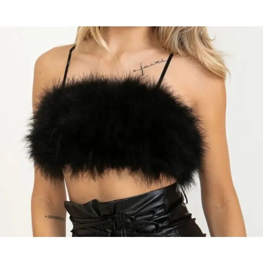Unbranded women’s tube, feather, crop black Y2K top size medium